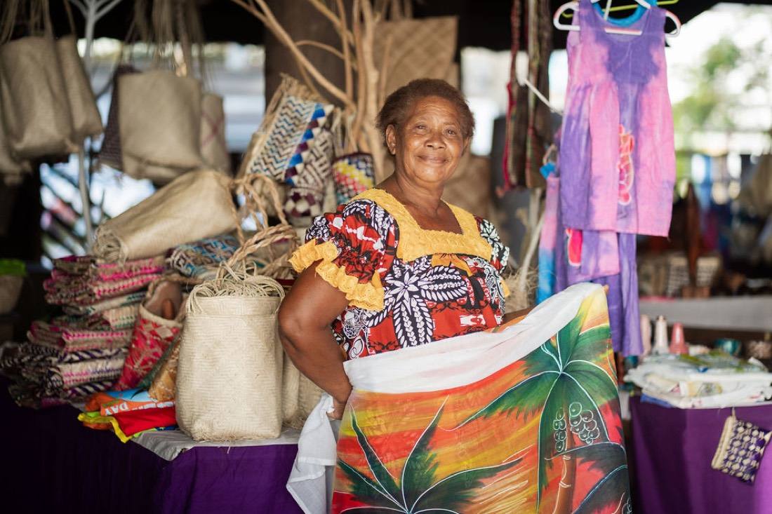 Market · Crafts, photo by Pate Laveti